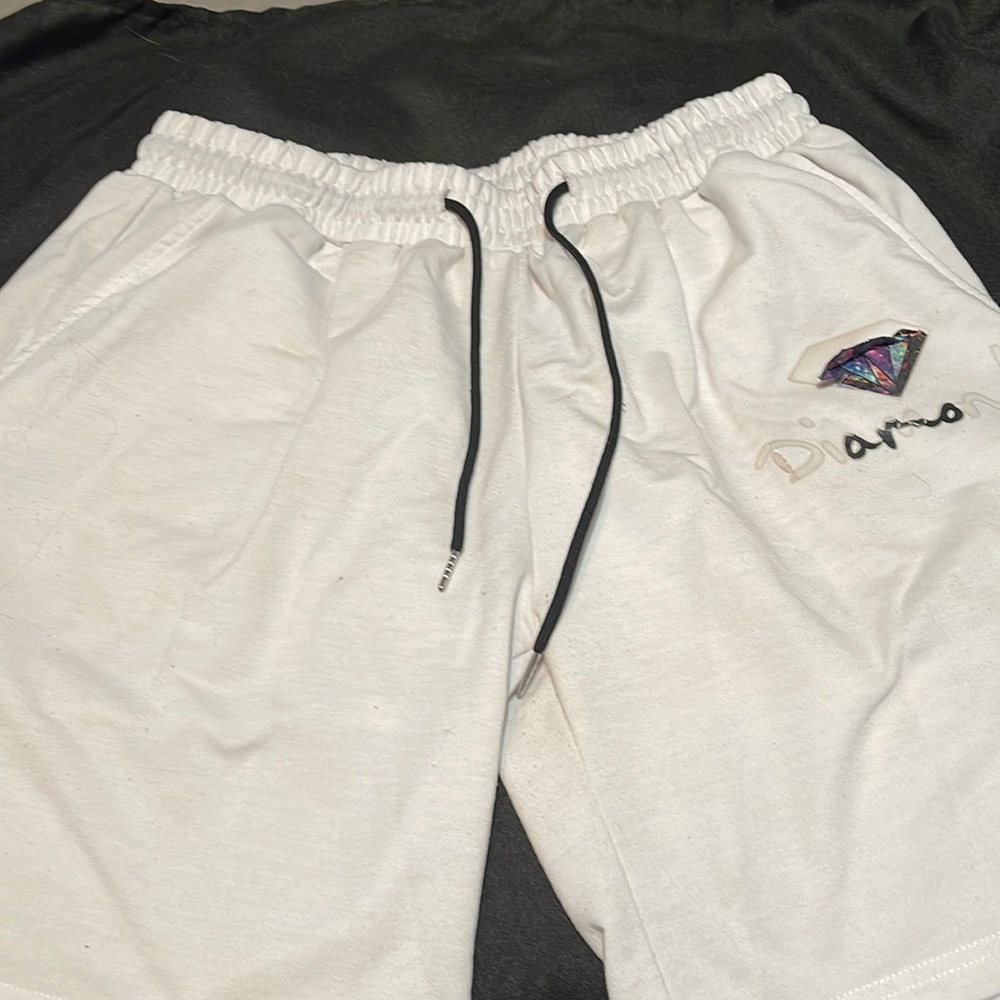 men’s shorts